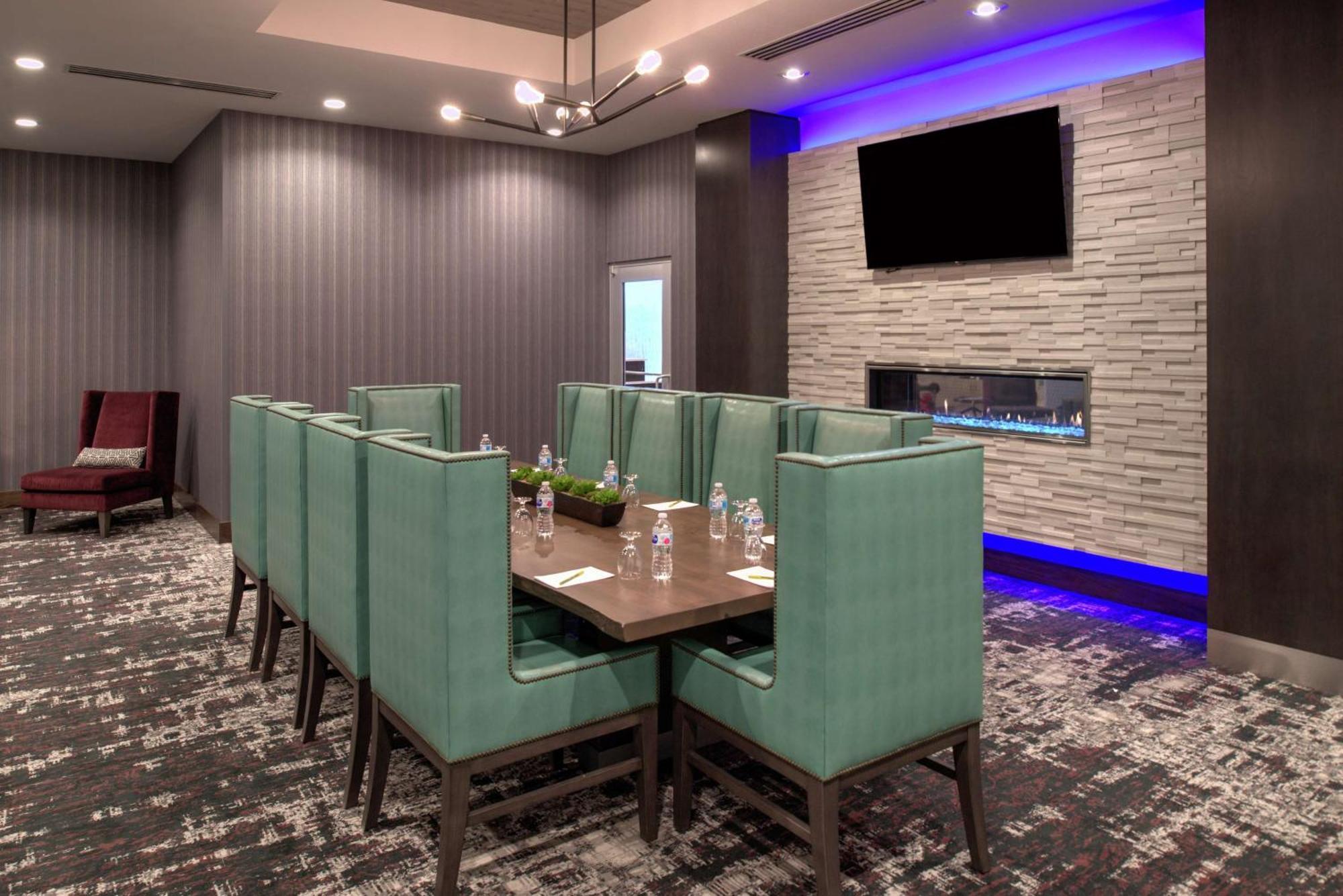 Hilton Garden Inn Little Rock Downtown Kültér fotó