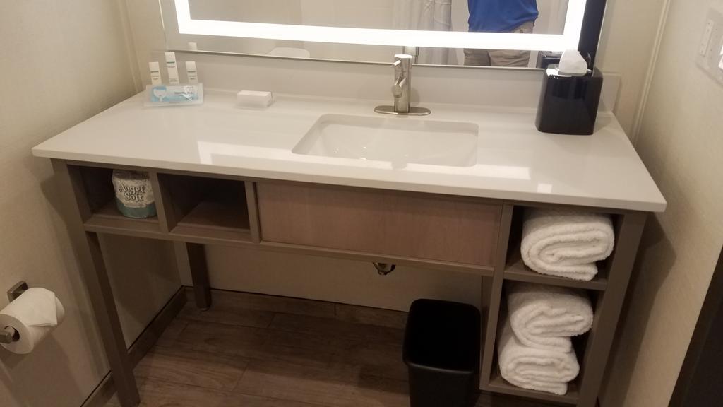 Hilton Garden Inn Little Rock Downtown Kültér fotó